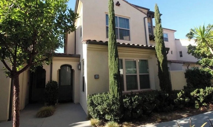 Portola Springs Copropriété | 3-bedroom condo in charming Irvine with AC, WiFi. Live the California dream
