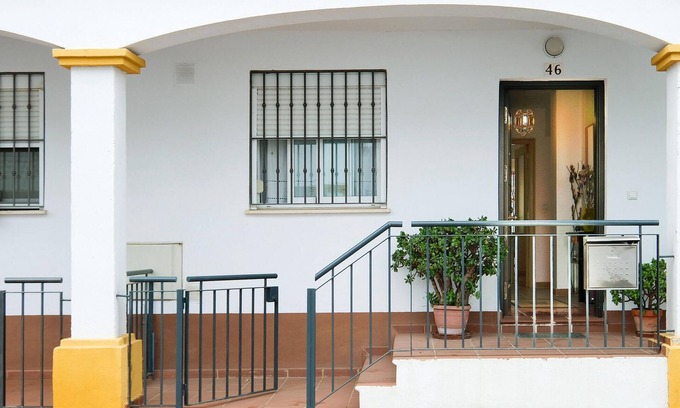 La Algaba Maison | Maison confortable de 3 chambres à La.