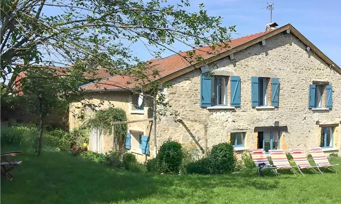 Germont Maison | 3 Bedroom Gorgeous Home In Germont
