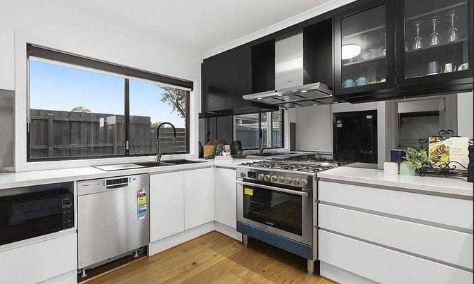 Cheltenham Maison | 3 Bedroom Home in Cheltenham