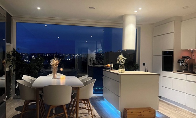 Trondheim Maison | 3-bedroom apartment in Trondheim with privat rooftop and jacuzzi