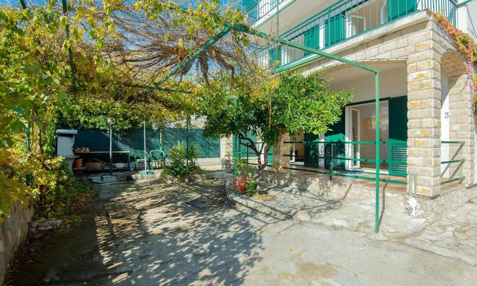 Brodarica Appartement | Bel appartement de 3 chambres à.