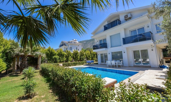 Oludeniz Villa | Villas de luxe 3 chambres à oludeniz à louer avec piscine privée et jardin
