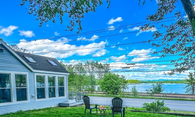 Ticonderoga Maison | 3-bedroom vacation home just 10 minutes from Adirondack Park