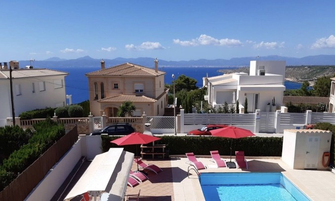 Badia Gran Maison | Villa de 4 chambres avec piscine privée et vue imprenable sur la baie de Palma