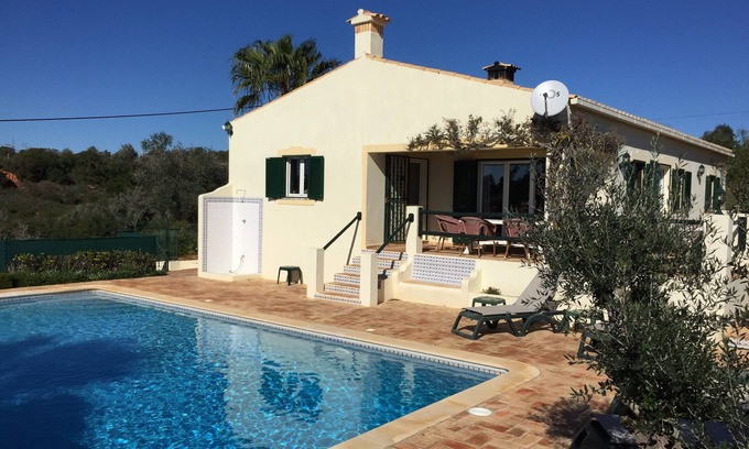 Porches Villa | 3 chambres Villa avec piscine privée