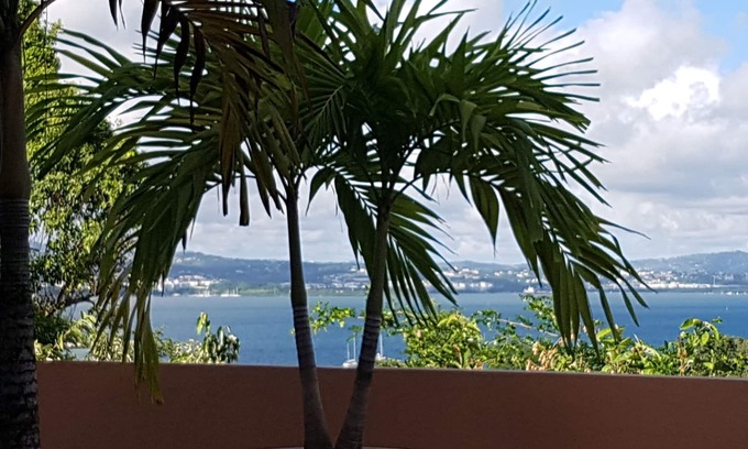 Trois-Ilets Appartement | 3 bedrooms apartment residence with wooden deck pool and sea view