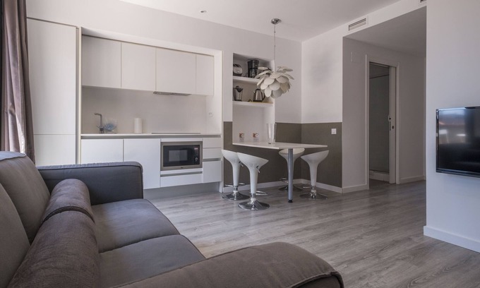 Hostafrancs Appartement | 3 bedrooms apartment next to Plaza España
