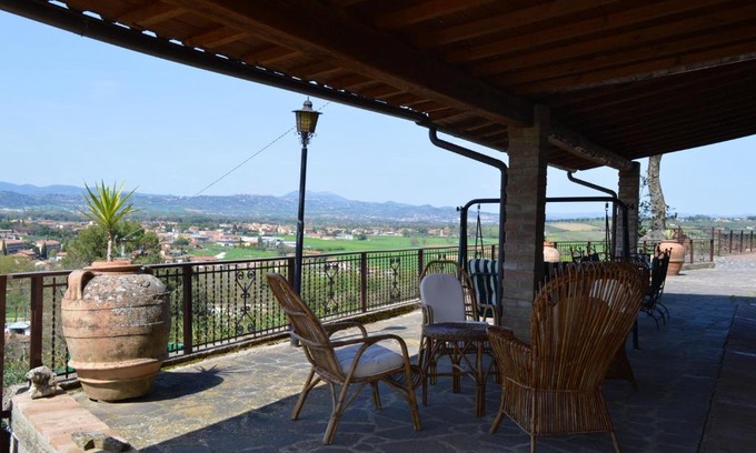 Torgiano Appartement | 3 bedrooms appartement with shared pool furnished garden and wifi at Torgiano