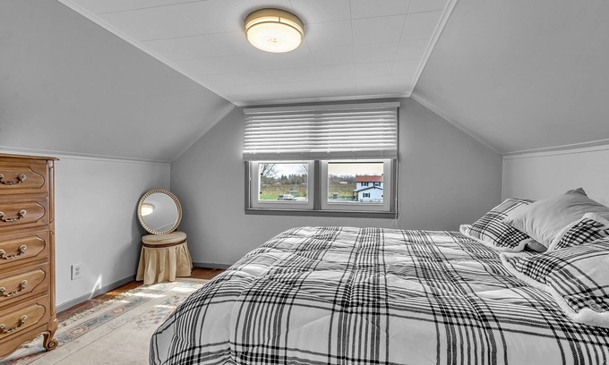Ripley Appartement | 3 bedrooms Cape Cod at an award wining vineyard -nSparkling Ponds Winery