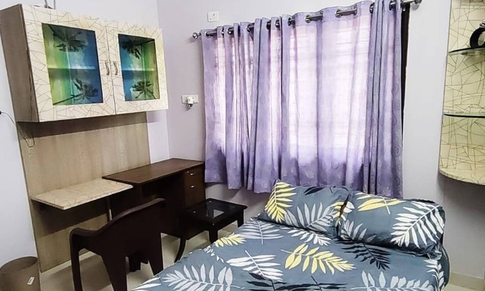 Himayatnagar Appartement | 3 BHK in KPHB with Free Parking