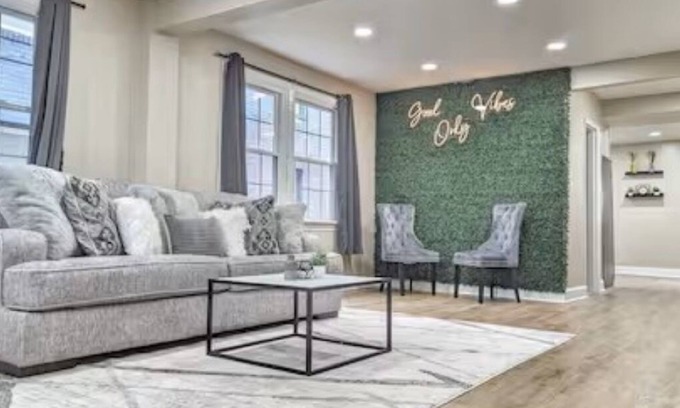 Deanwood Maison | 3 Blks to Metro near FedEx Field Washington DC