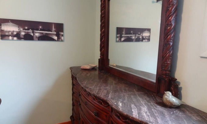 Rochester Maison | 3 blks to St. Marys Pet Friendly CoveredByFaith