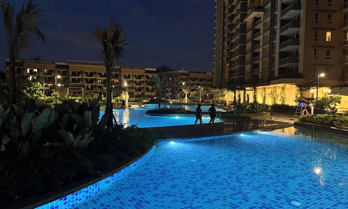 Pandacan Copropriété | 3-BR , 2 Bath condo with AC, WiFi+Free Parking+Netflix- 8 persons