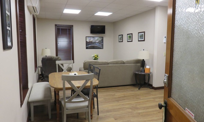 New Bethlehem Appartement | 3 BR w/kitchen, midpoint of Redbank Valley Trails, New Bethlehem off SR28/66
