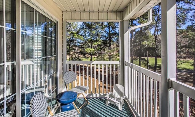 Longs Appartement | 3 Community Pools Golf Course Condo in Longs