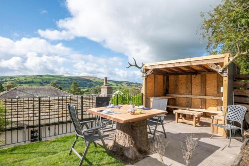 Low Bradley Maison | 3 Ivy Terrace