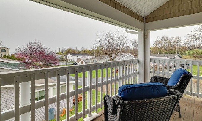 Athol Springs Maison | 3 Mi to Beach: Golfer's Paradise in Lake View!