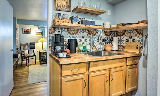 Sunnyside Appartement | 3 Mi to Dtwn Convenient Denver Apt