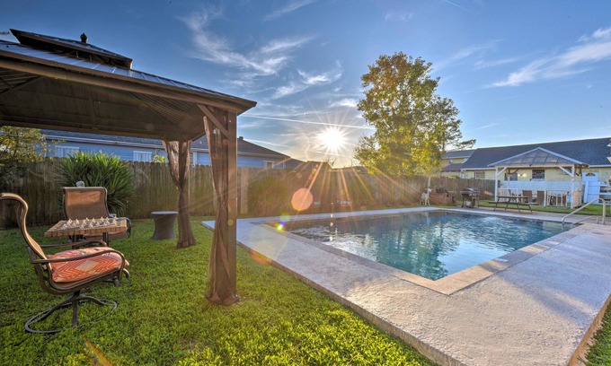 Saint Claude Maison | 3 Mi to French Quarter: Family Home in New Orleans