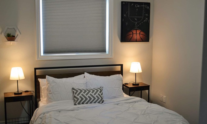 Port Elgin Appartement | 3 minutes drive to beach | Amazing Sunsets | Private Cozy Upper-Level Suite