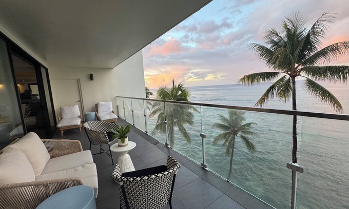 Diamond Head - Kapahulu - St. Louis Appartement | 3 Month Min; NO instant bookings: 3-bdrm Floor thru; Chill; Magical Apt/Location