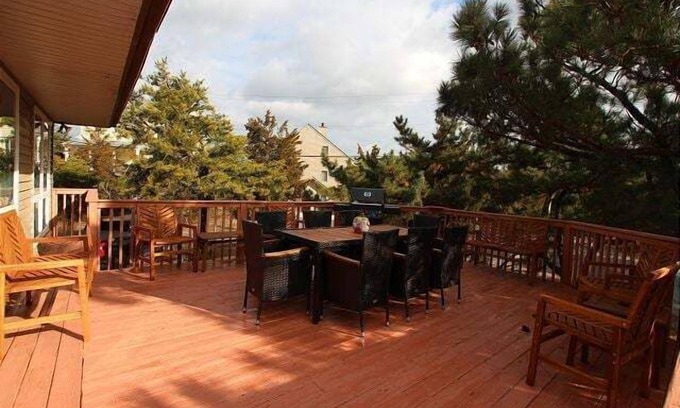 Broadkill Beach Maison | 3+ Night Rentals Allowed - Large Pet Friendly Home with Fenced-In Back Yard