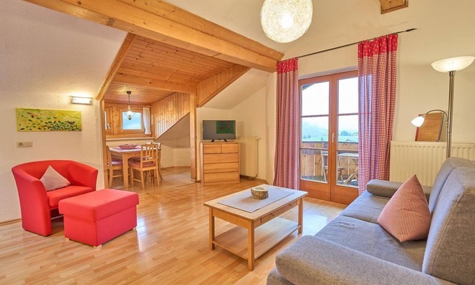 Balderschwang Appartement | 3-raum-ferienwohnung 32 - 2. Og/kl. Balkon - Alte Schmiede