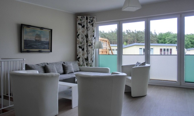 Gelbensande Appartement | 3-room apartment with 2 bedrooms for 6 people with WLAN