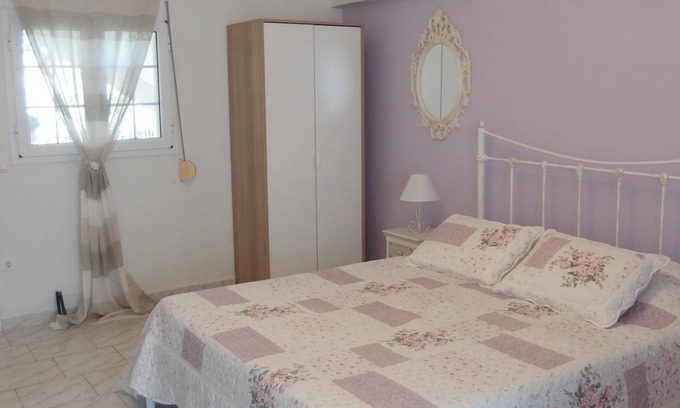 Zola Appartement | # 3 Christos Studios