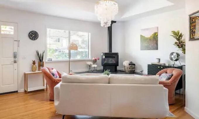 Fetters Hot Springs-Agua Caliente Maison | 30 day rental for a Charming 2-bedroom house in enchanting Sonoma with WiFi