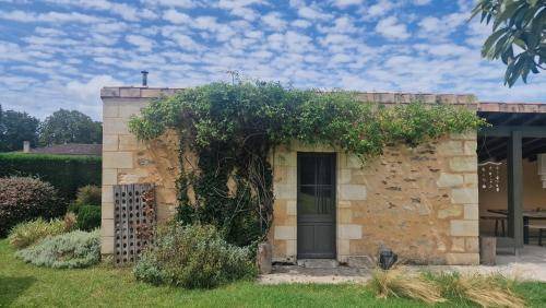 Plassac Lit Et Petit-Déjeuner | 30 m² Chambre d'hôtes ∙ 4 personnes