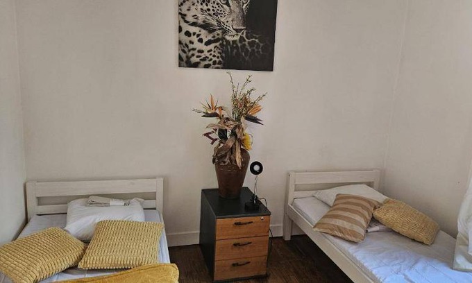 La Courneuve Auberge | 30 m² Auberge de jeunesse ∙ 2 personnes