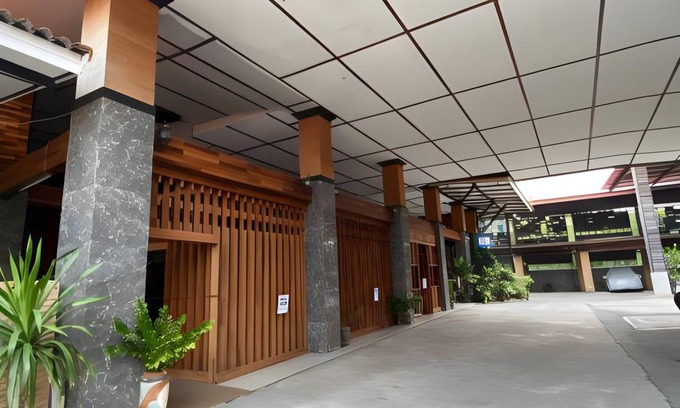 Chum Phae Hôtel | 30 m² Hôtel ∙ 3 personnes