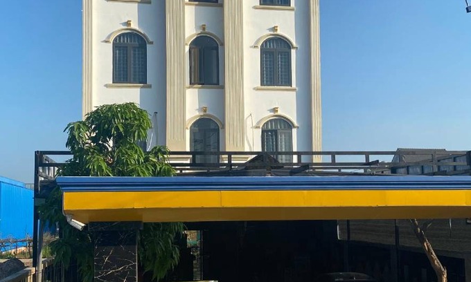Tan Uyen Town Hôtel | 30 m² Hôtel ∙ 5 personnes