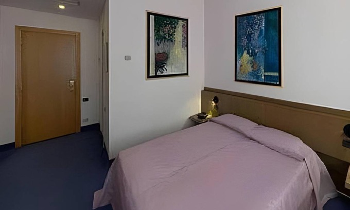 Monza Hôtel | 30 m² Hôtel ∙ 5 personnes