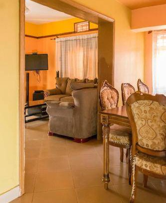 Mbale Hôtel | 30 m² Hôtel ∙ 8 personnes