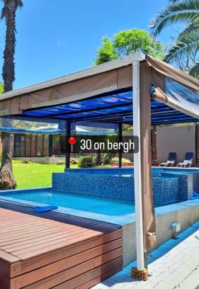 Makhado Cabine | 30 on Bergh