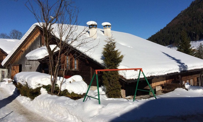 Saxeten Chalet De Ski | 300 Year Old Swiss Chalet, Interlaken