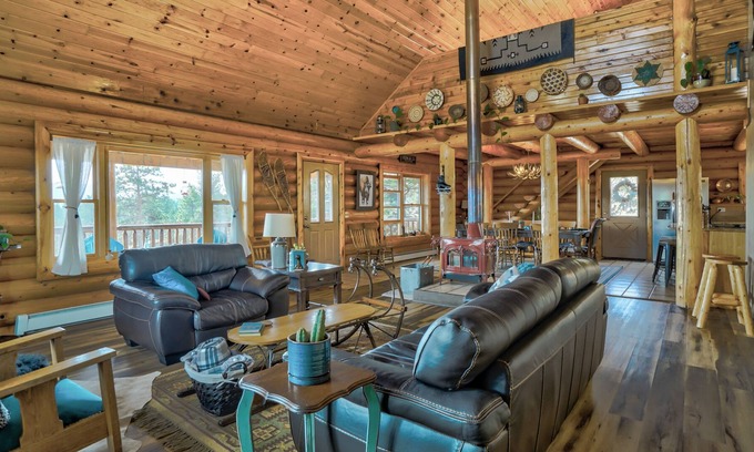 Sedalia Maison | 3000 Sq. Ft. Cabin Near Woodland Park CO With Game Room On 6 Acres.