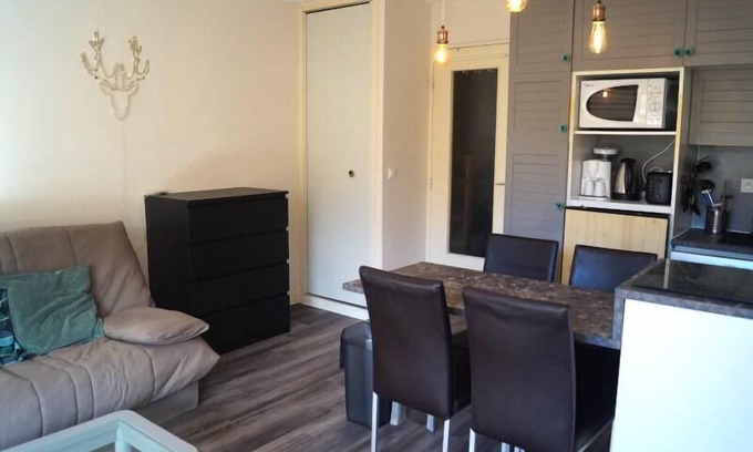Le Super-Sauze Appartement | 300m du centre station, 3ème étage, vue pistes de ski, balcon, télévision, 26m², Sauze - Super Sauze