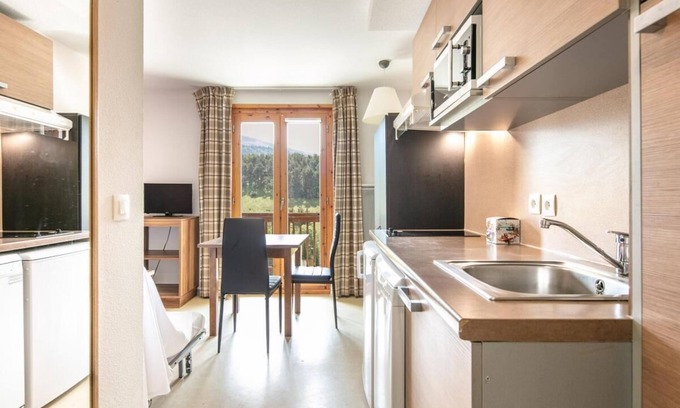 Gresse-en-Vercors Appartement | 300m des commerces, remise en forme, parking, télévision, 18-24m², Gresse en Vercors