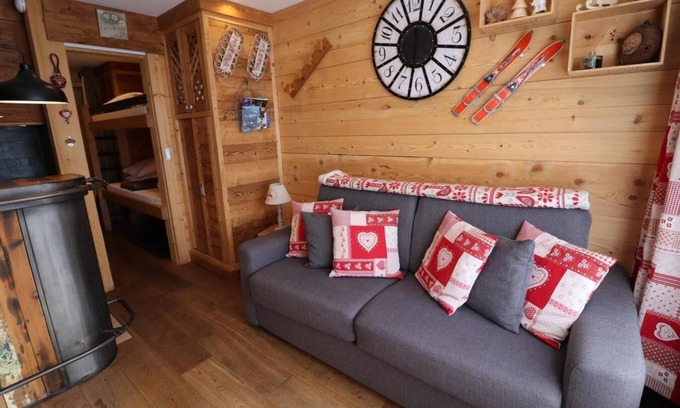 Le Lavachet Appartement | 100m du centre station, Rez-de-chaussée, balcon, télévision, casier à ski, 27m², Tignes