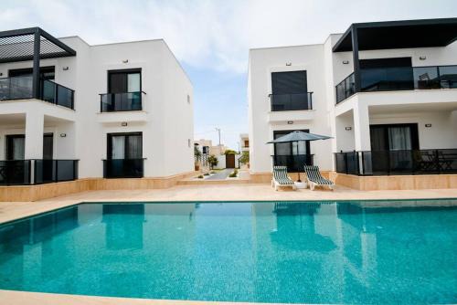 Turgutreis Appartement | 300m to Beach 2 Bedroom Garden Floor Flat with Pool B1 - Yeni Dünya Bodrum