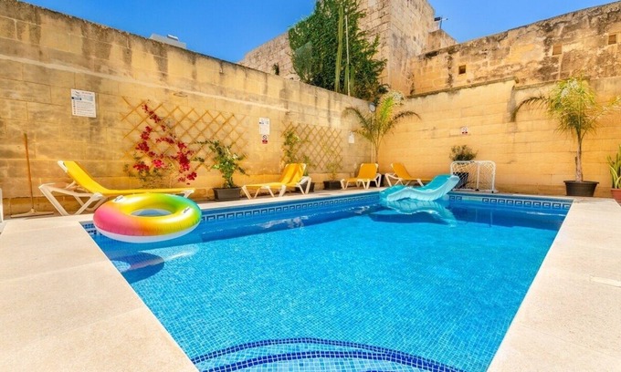 Sannat Villa | 300y/o Gozo Country Villa: pool, games, sleeps 14