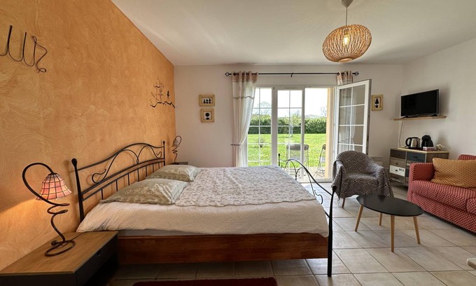 Nolay Hôtel | 31 m² Hôtel ∙ 1 chambre ∙ 3 personnes