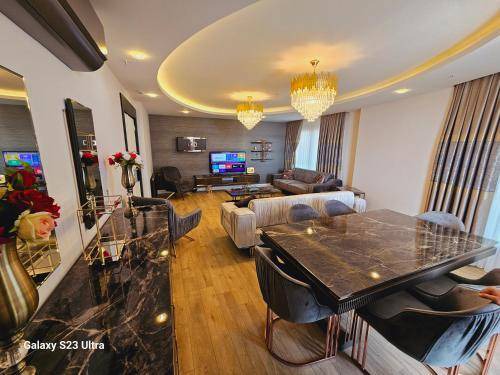 Mezetli Appartement | 320 m² Appartement ∙ 3 chambres ∙ 6 personnes