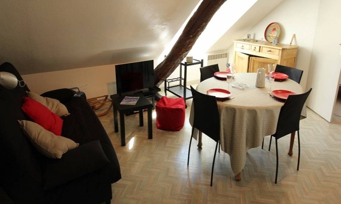 Bagneres-de-Luchon Appartement | 33 m² Appartement ∙ 2 chambres ∙ 4 personnes