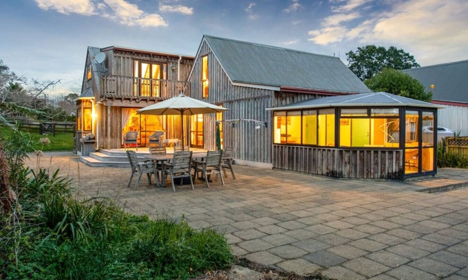 Whitford Maison | 338 Clifton Road, Whitford, Auckland 2571