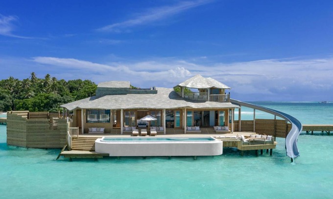 Kunfunadhoo Station Balnéaire | 3450 m² Résidence de vacances ∙ 9 chambres ∙ 127 personnes